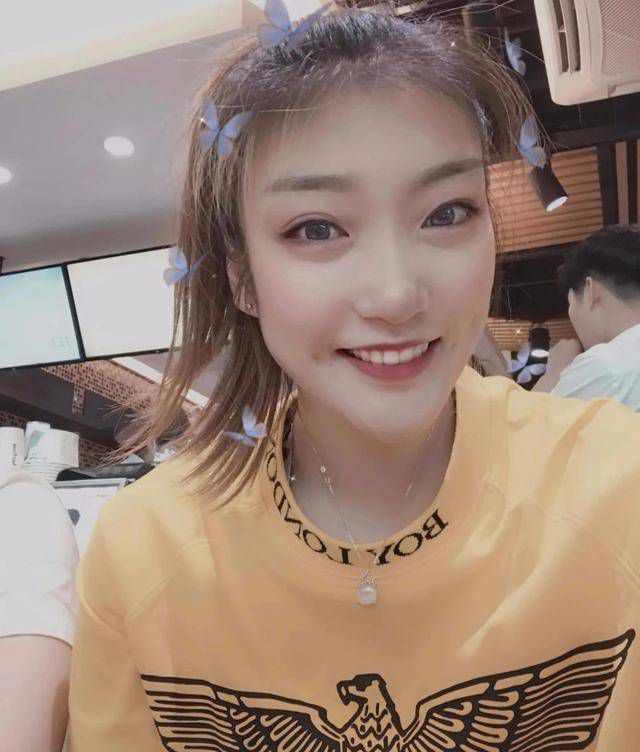 青春女孩